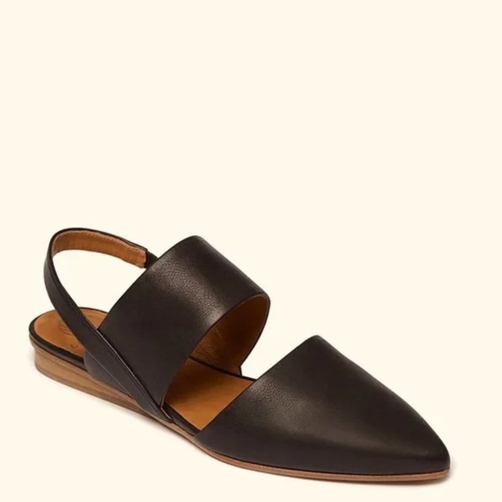 Coclico Driggs Black Leather Slides size 38 1/2 Excellent condition
